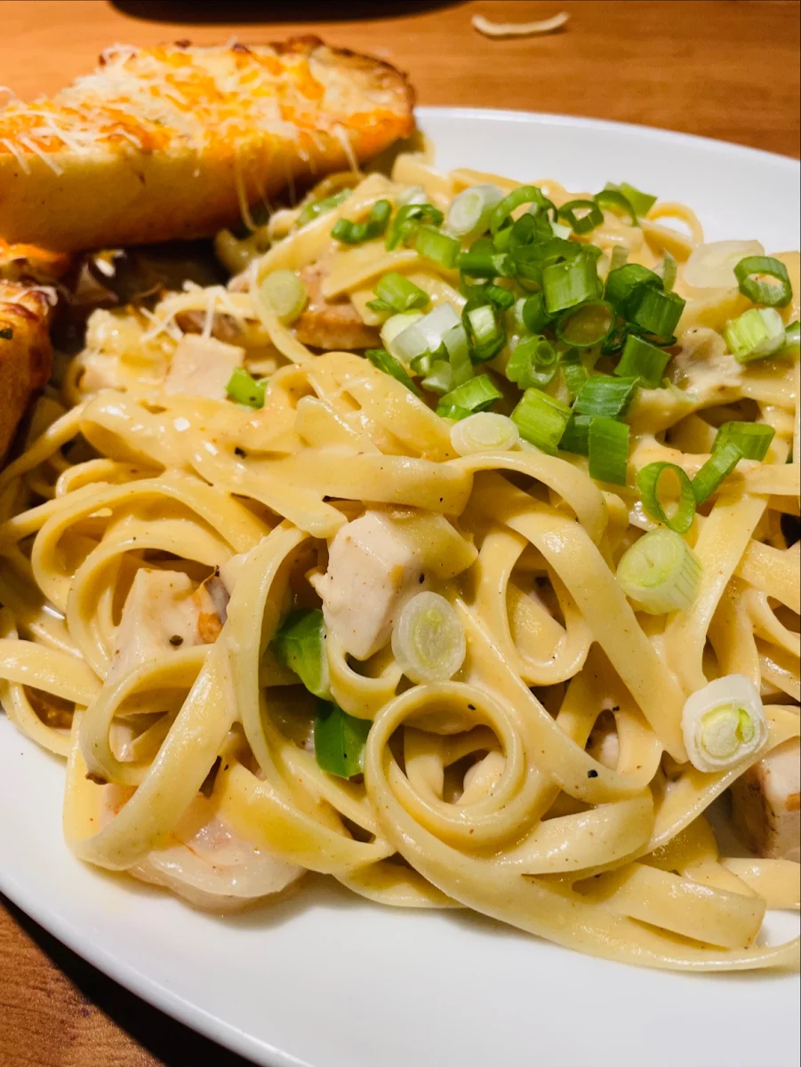 Jambalaya Fettuccine Alfredo with Chicken