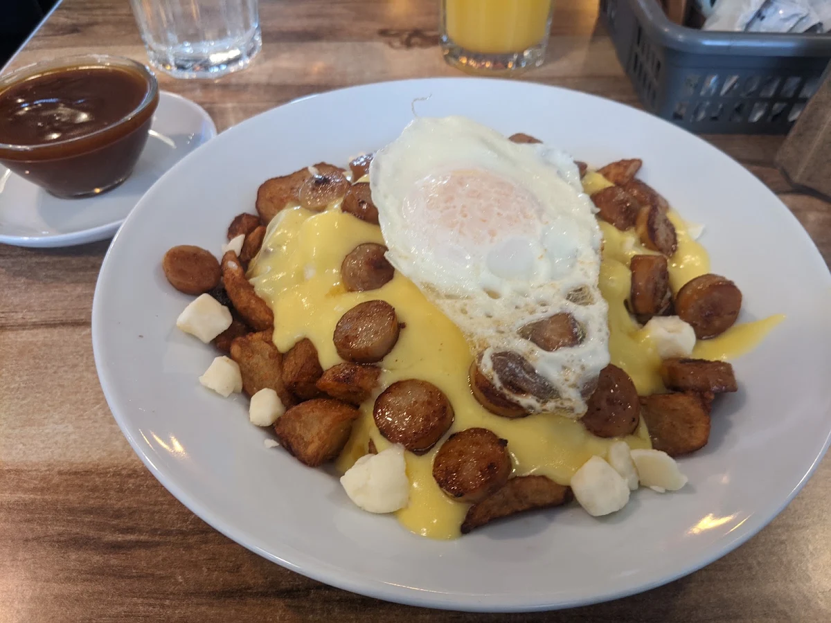 Poutine Déjeuner