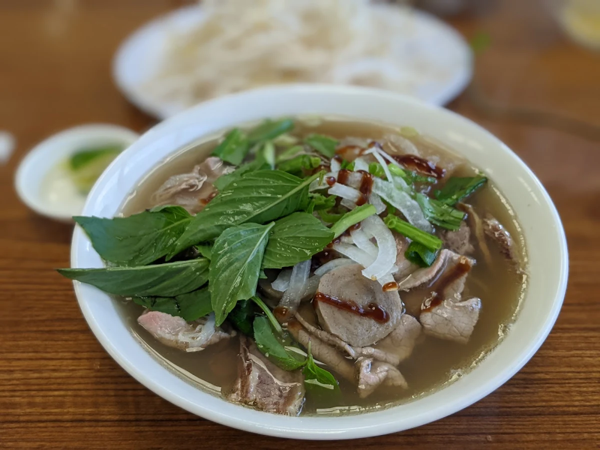 Rare Beef with Rice Noodle Soup