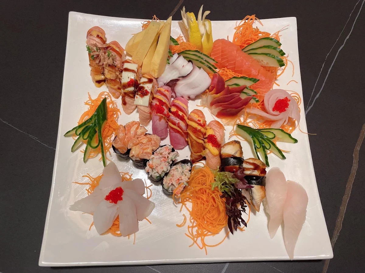 Sashimi Platter
