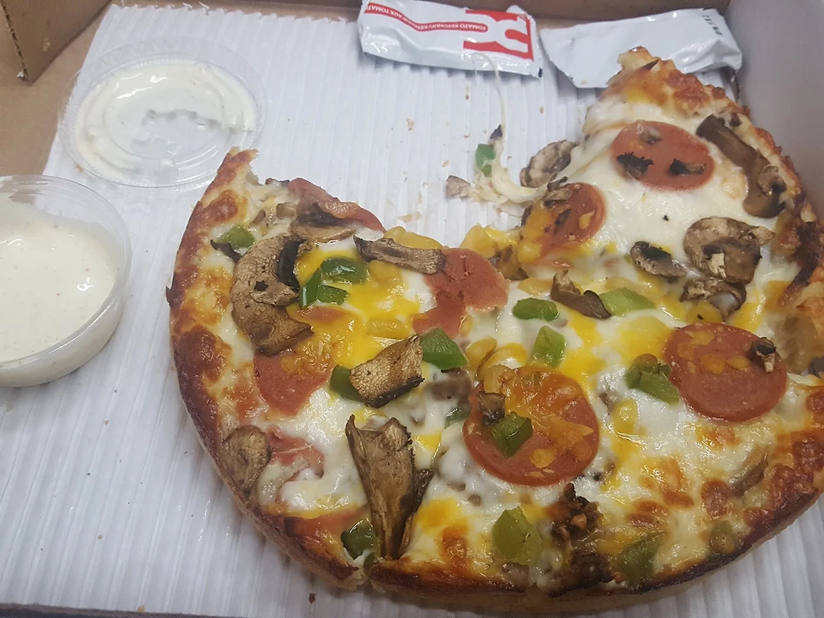 Chicken Lovers, Pizza Shab