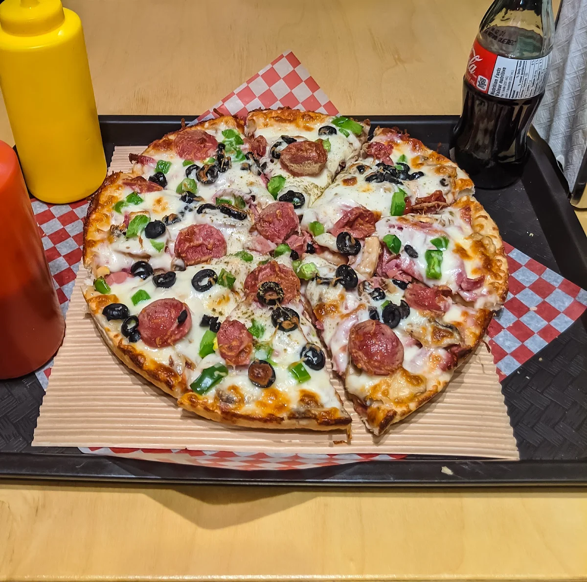 Pizza Supreme Pizza, Pizza Shab