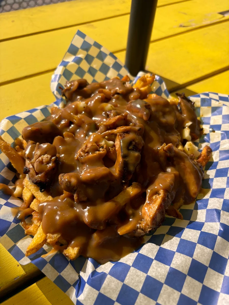 Honey Jerk Chicken Poutine