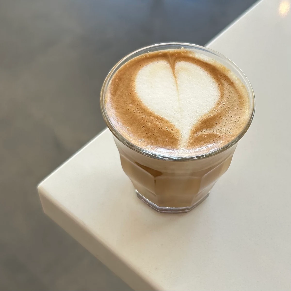 Cortado, Prado Cafe