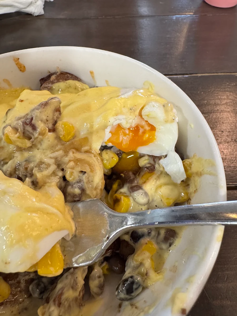 Breakfast Poutine