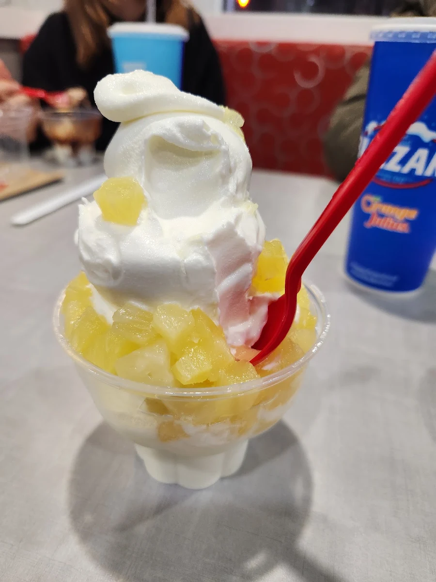 Pineapple Sundae