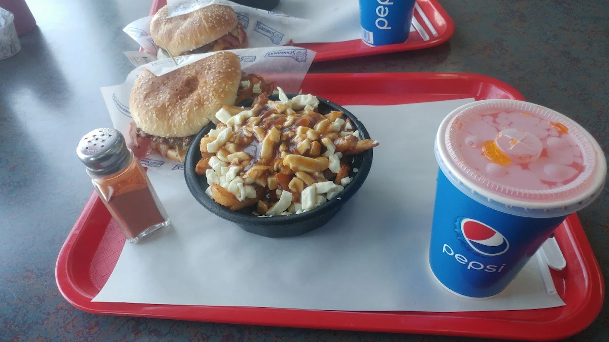 Cheeseburger Bacon Poutine