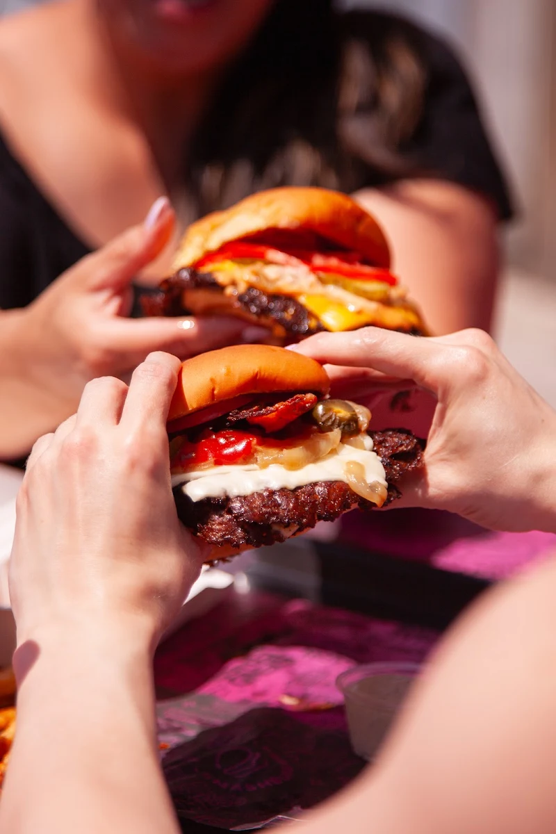 Highlights, HOTTIES SMASHBURGERS