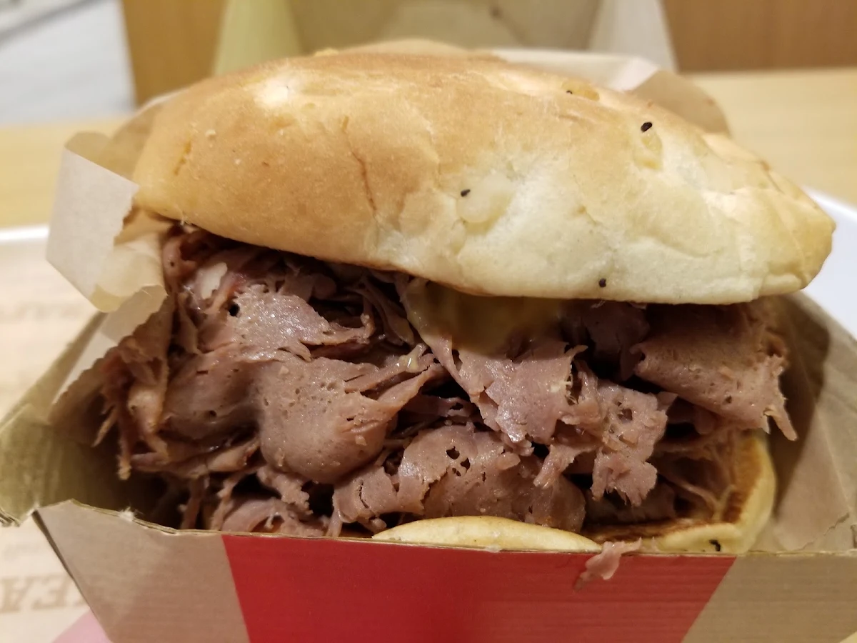 1 2 Pound Beef and Cheddar