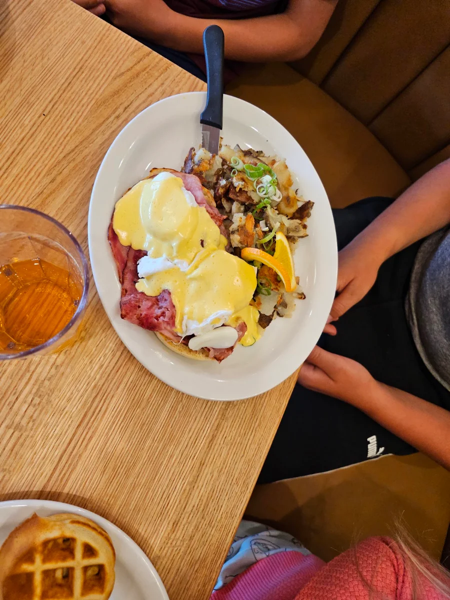 Classic Eggs Benedict