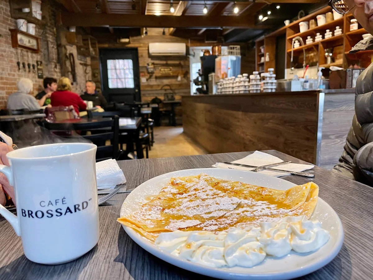 Maple Syrup Crepe