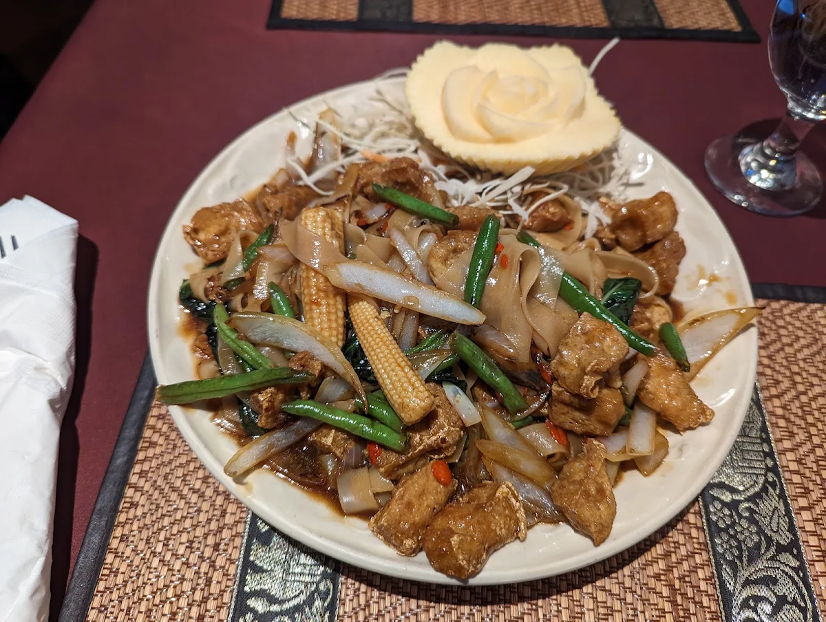 Pad Khing