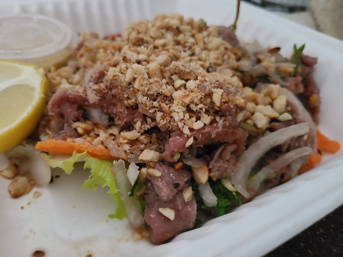 Bo Tai Chanh Beef Carpaccio