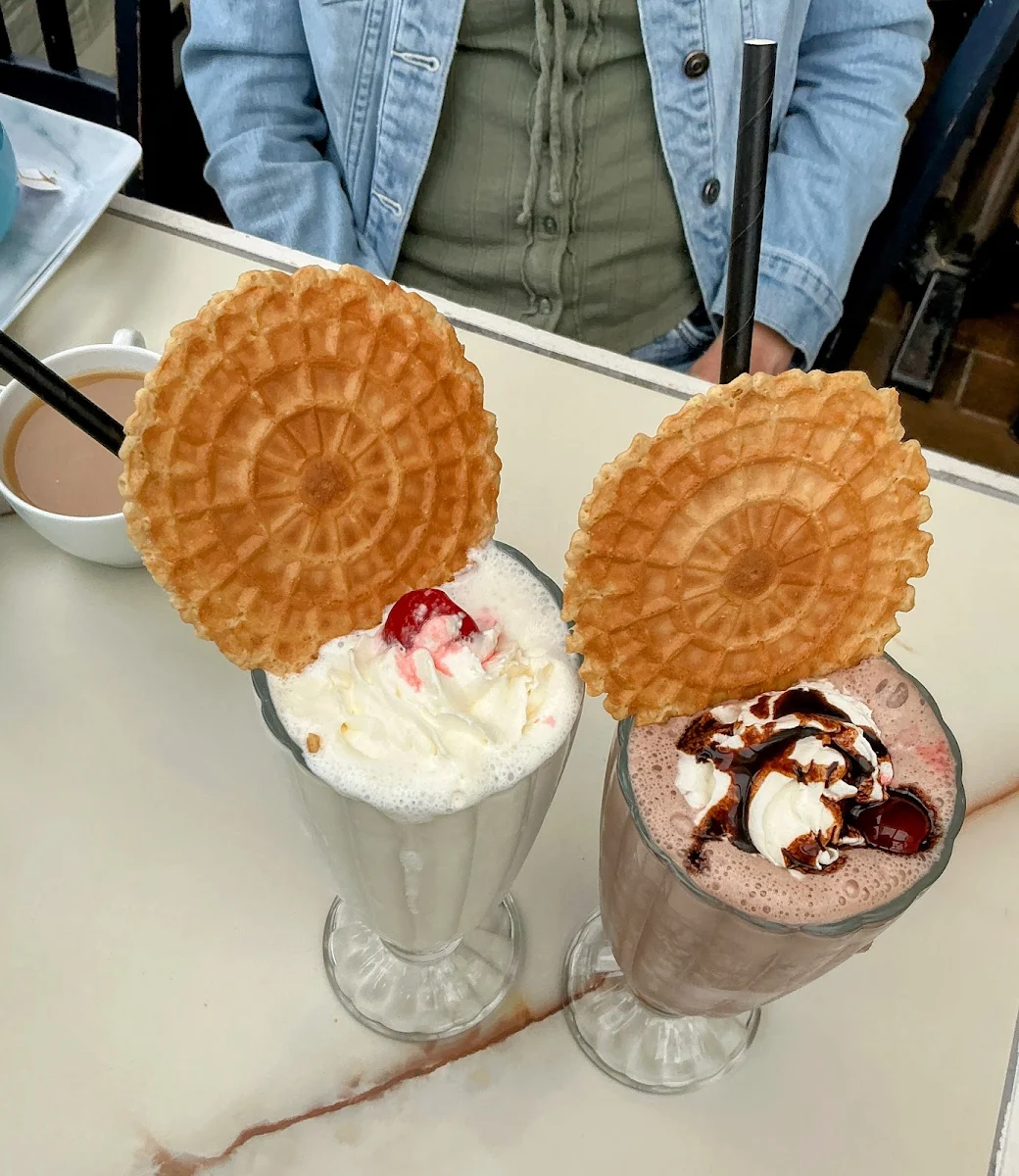 Milkshakes, Oiseau Bleu Marché Café