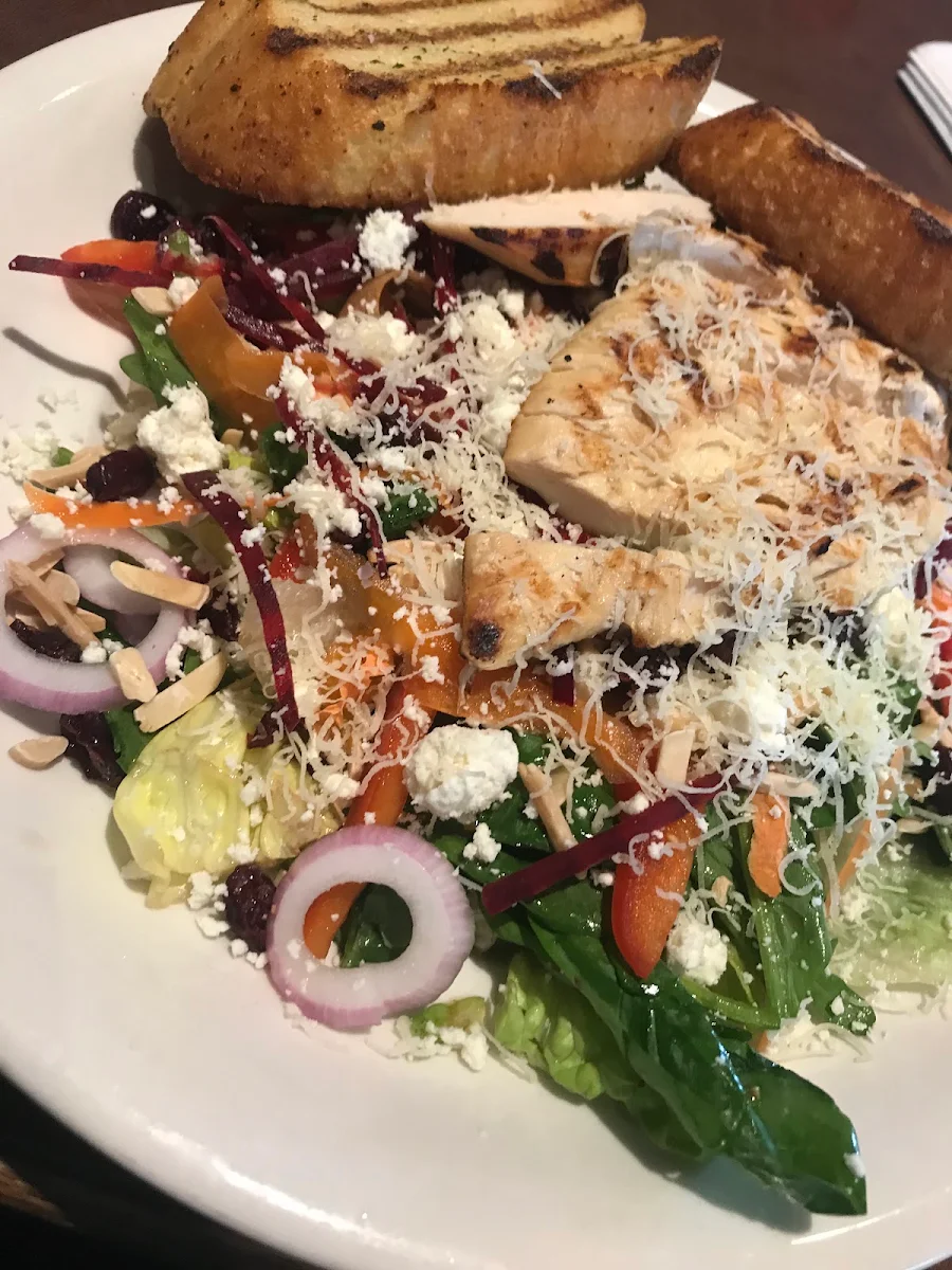 Pineapple Beet & Goat Cheese Salad w Chicken