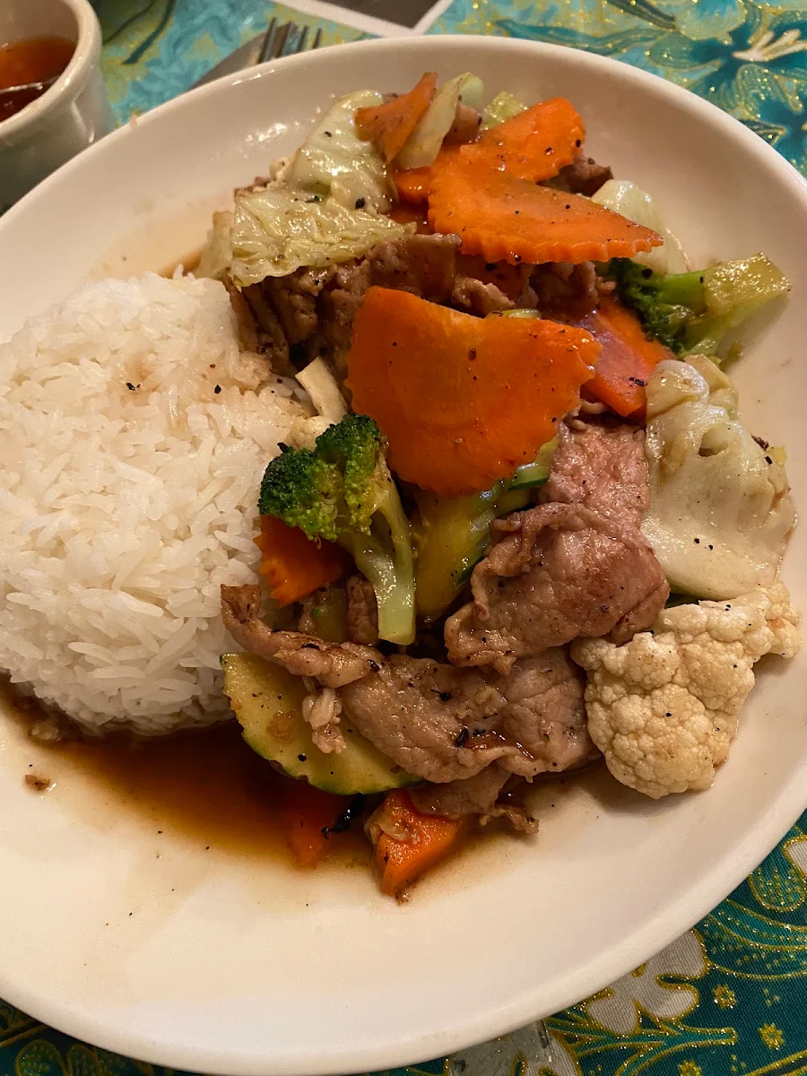 Cashew Chicken Lunch Special