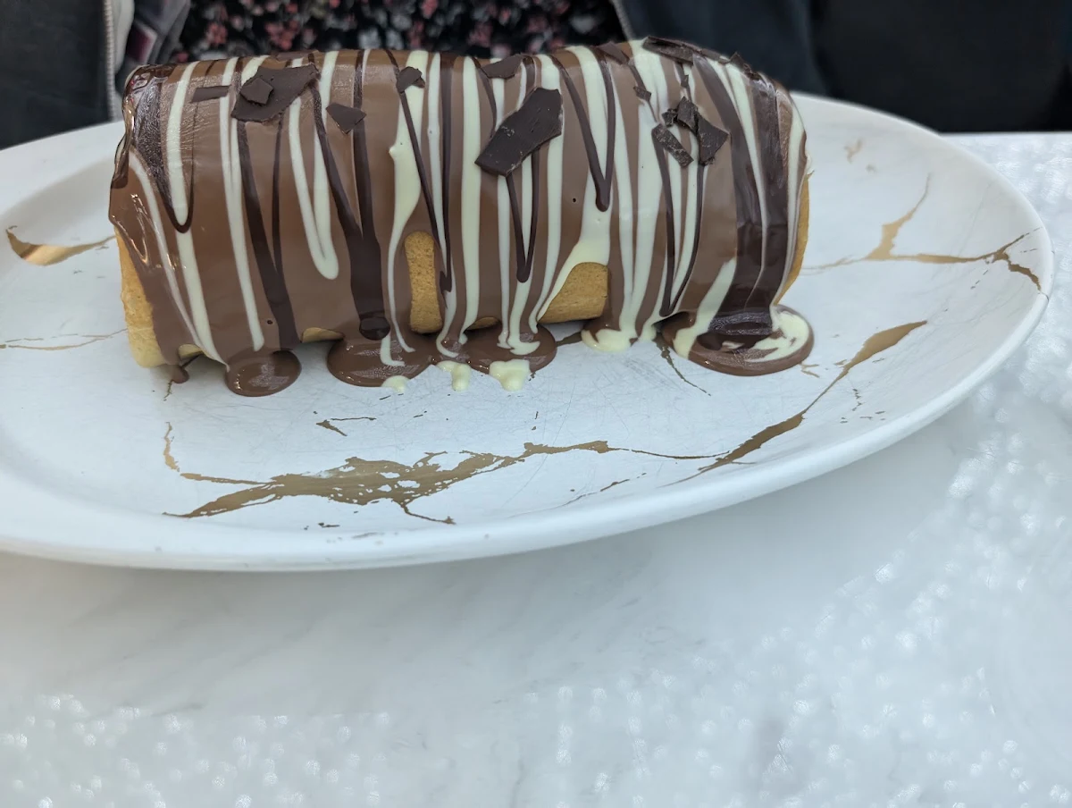 Crepe Submarine