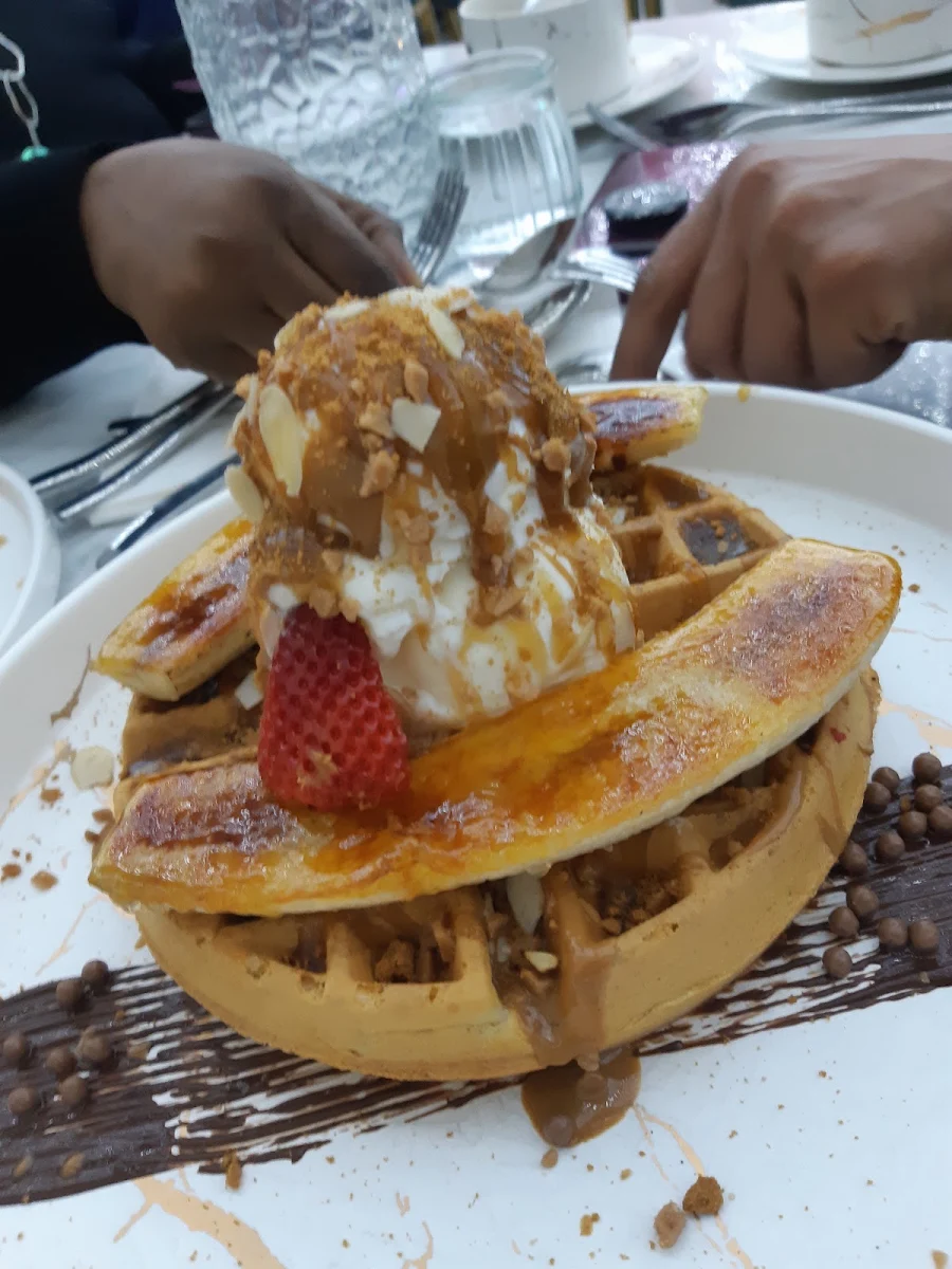 Lotus Waffle Banana Split