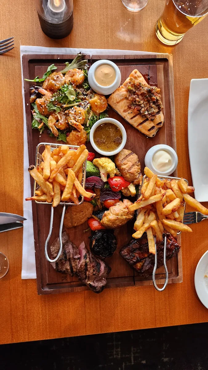 Highlights, Tomahawk grill - Orford