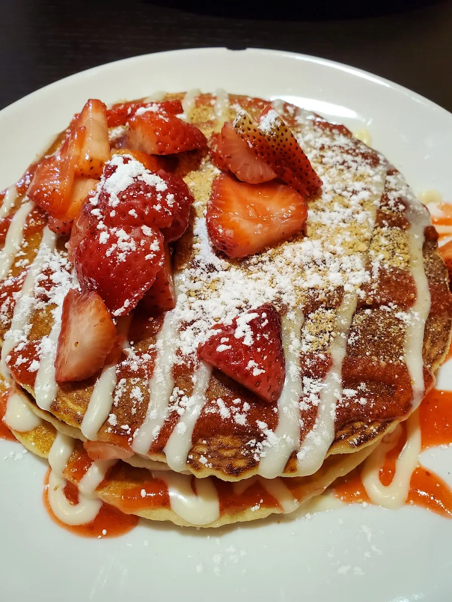 Strawberry Cheesecake Pancakes