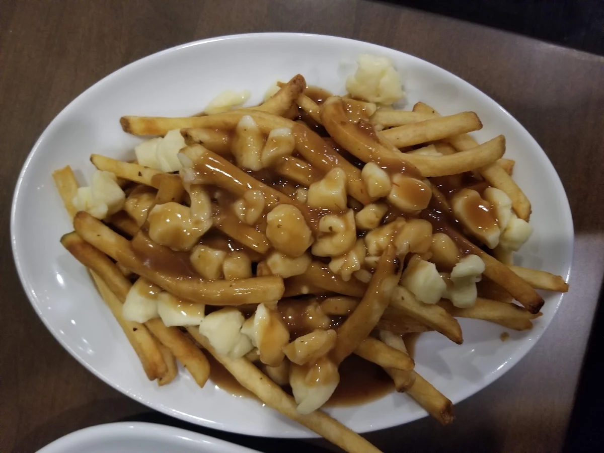 Poutine Classique Classic Poutine
