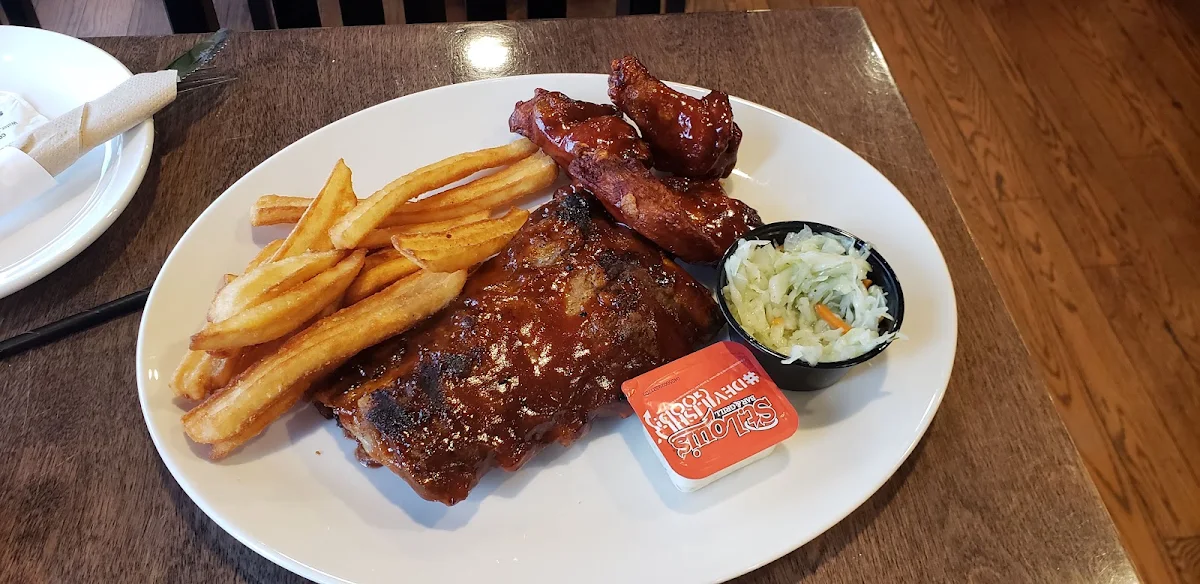 Chicken & Ribs