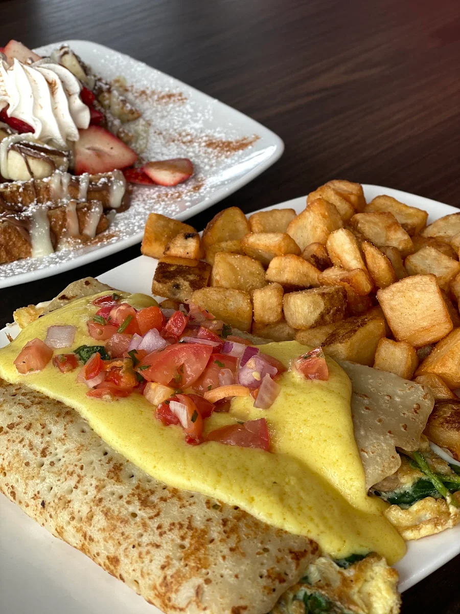 Spinach Florentine Crepe Omelette