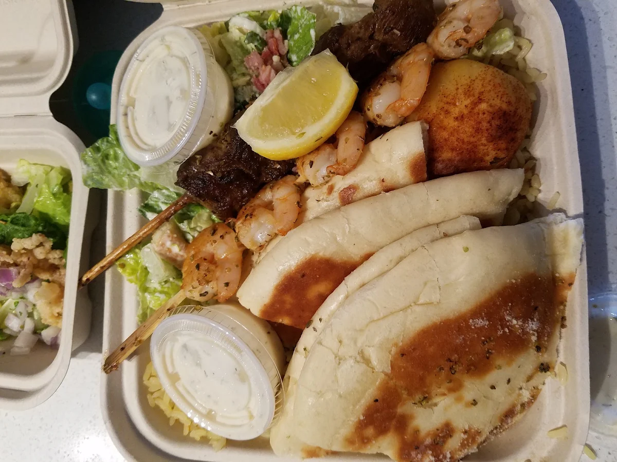 Pita Bread and Tzatziki Sauce