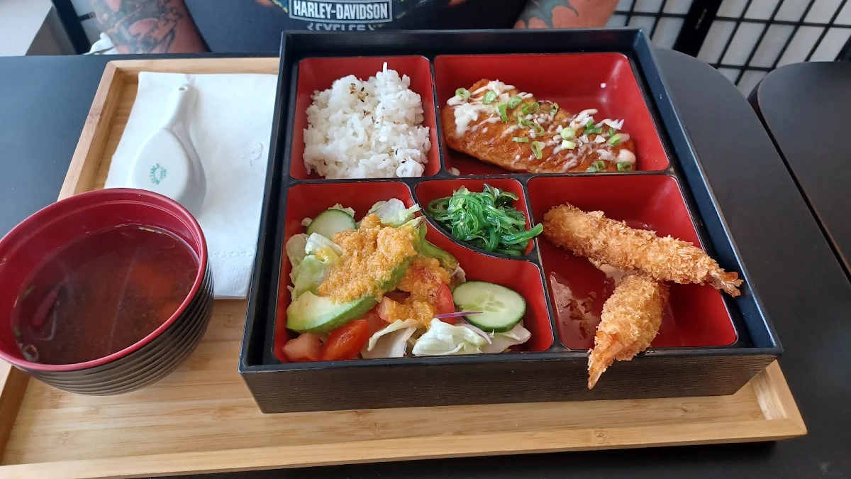 Salmon Bento