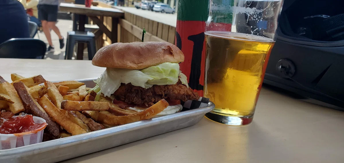 Grip It Chicken Sandwich with Fries