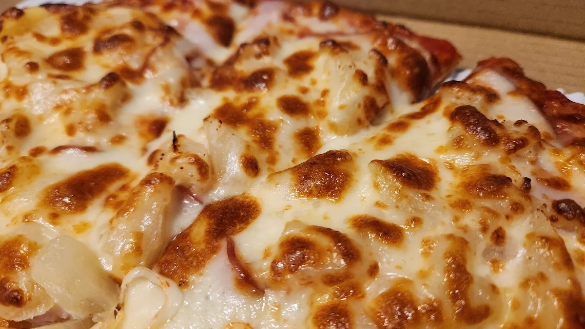 Hawaiian Pizza