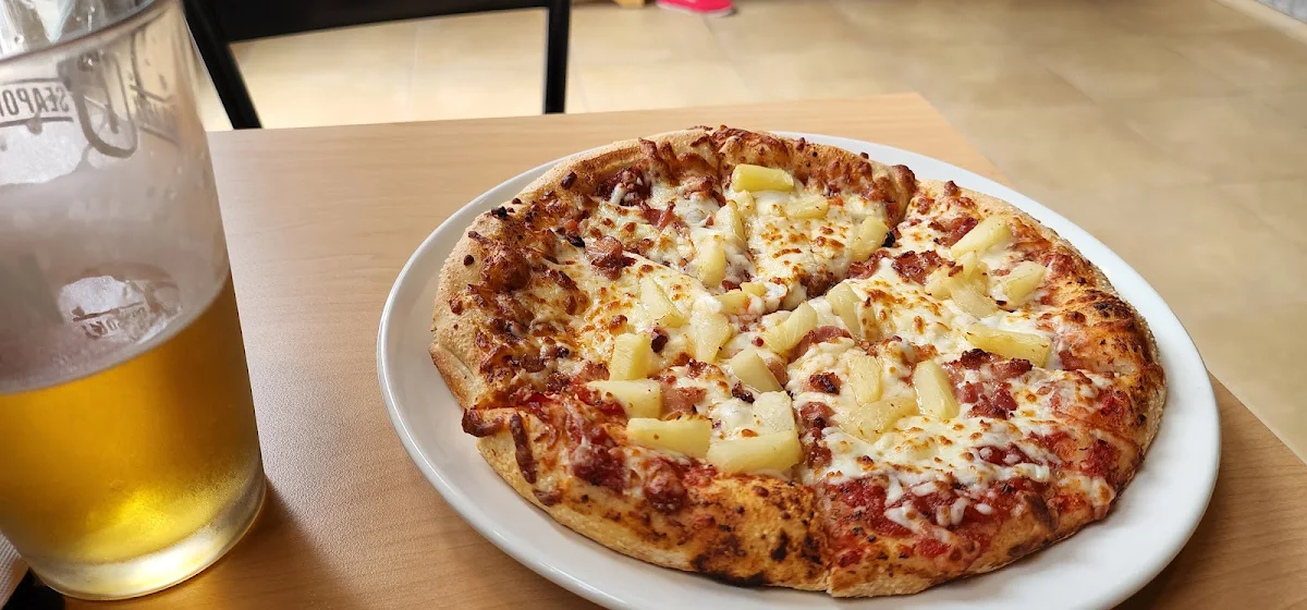 Hawaiian Pizza