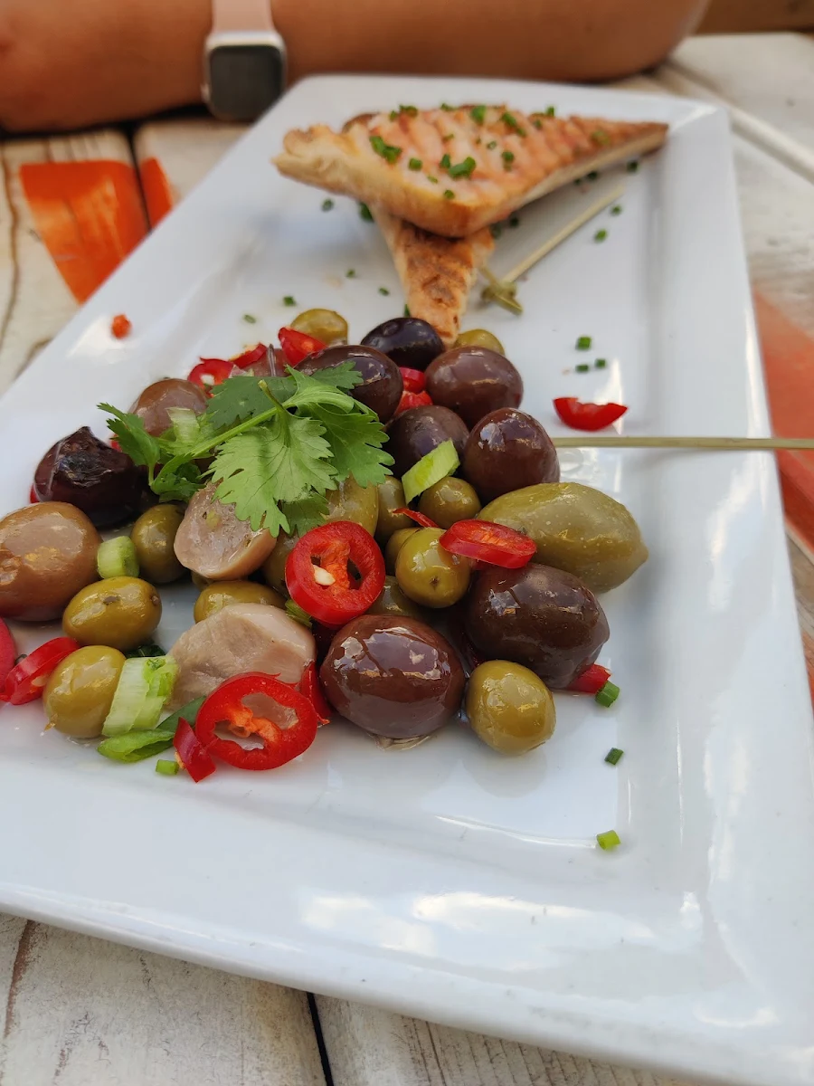 Olives Marinées Marinated Olives