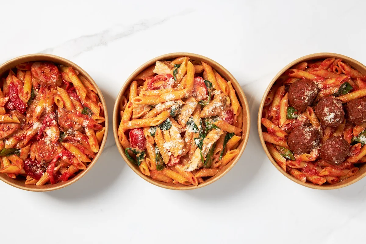 Meatballs & Pasta Red Sauce