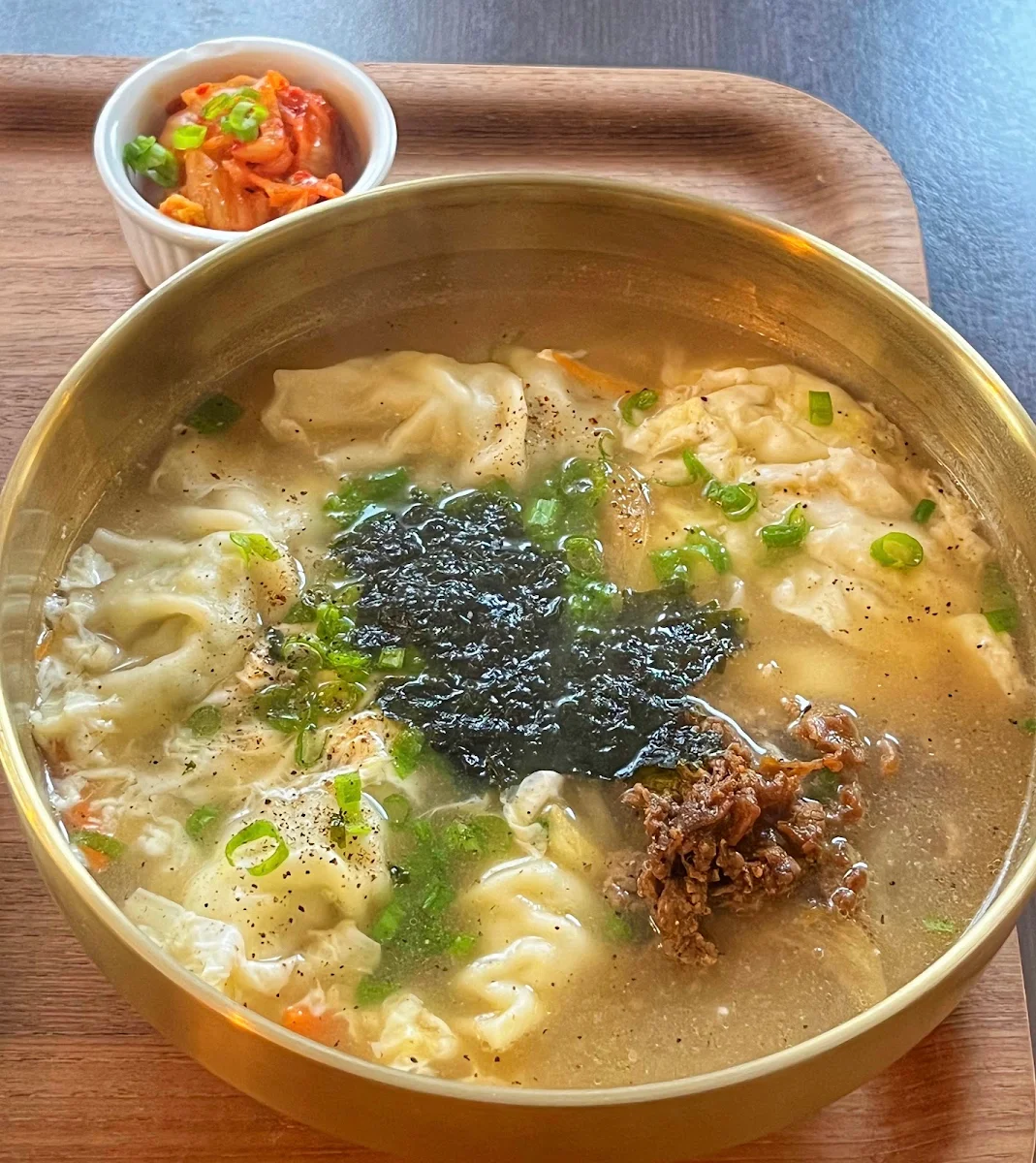 Mandu Soup
