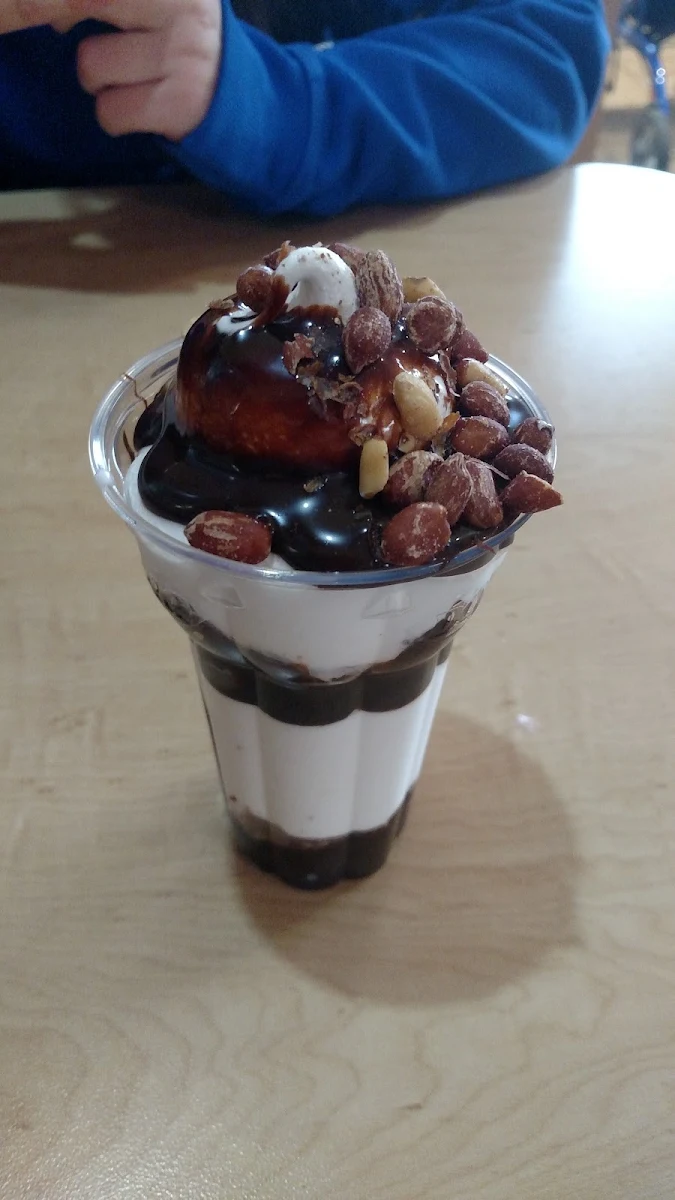 Peanut Buster Parfait