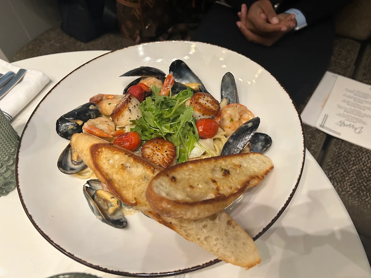 Seafood Linguine