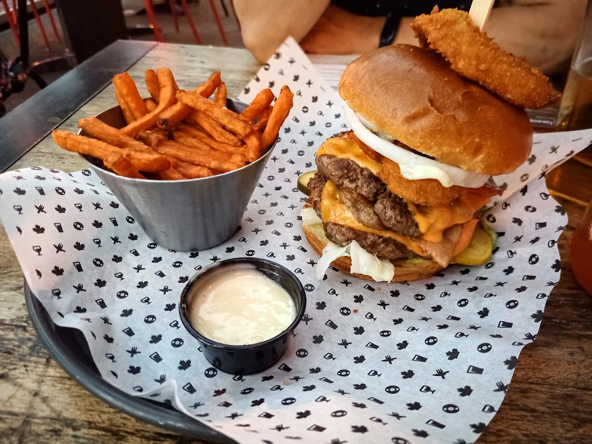 Burger and Frys with Cream Cheese