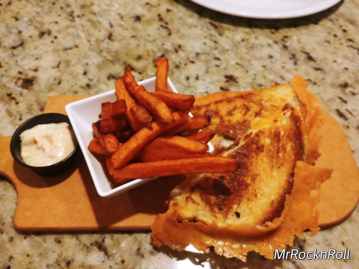 Grilled Cheese Sandwich