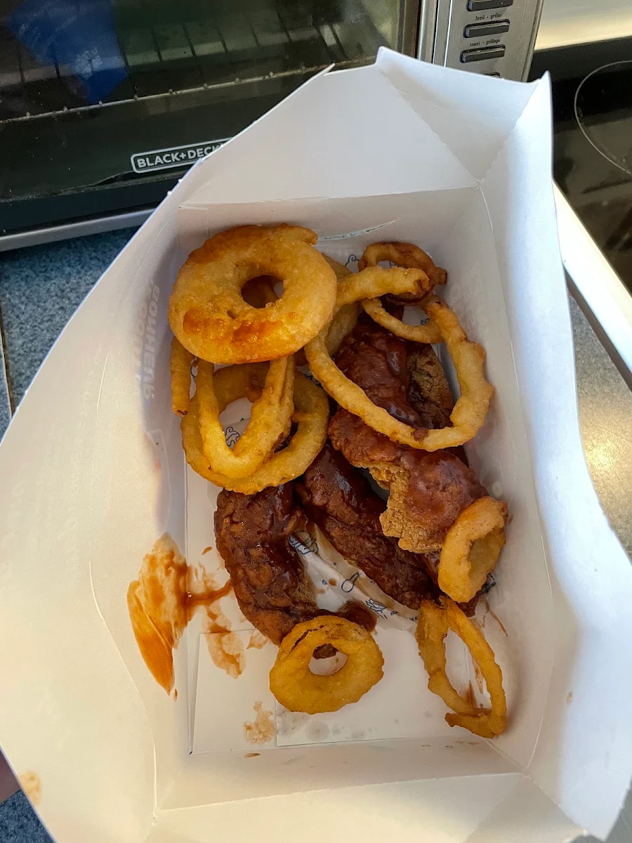 Chicken Strip Basket of Onion Rings