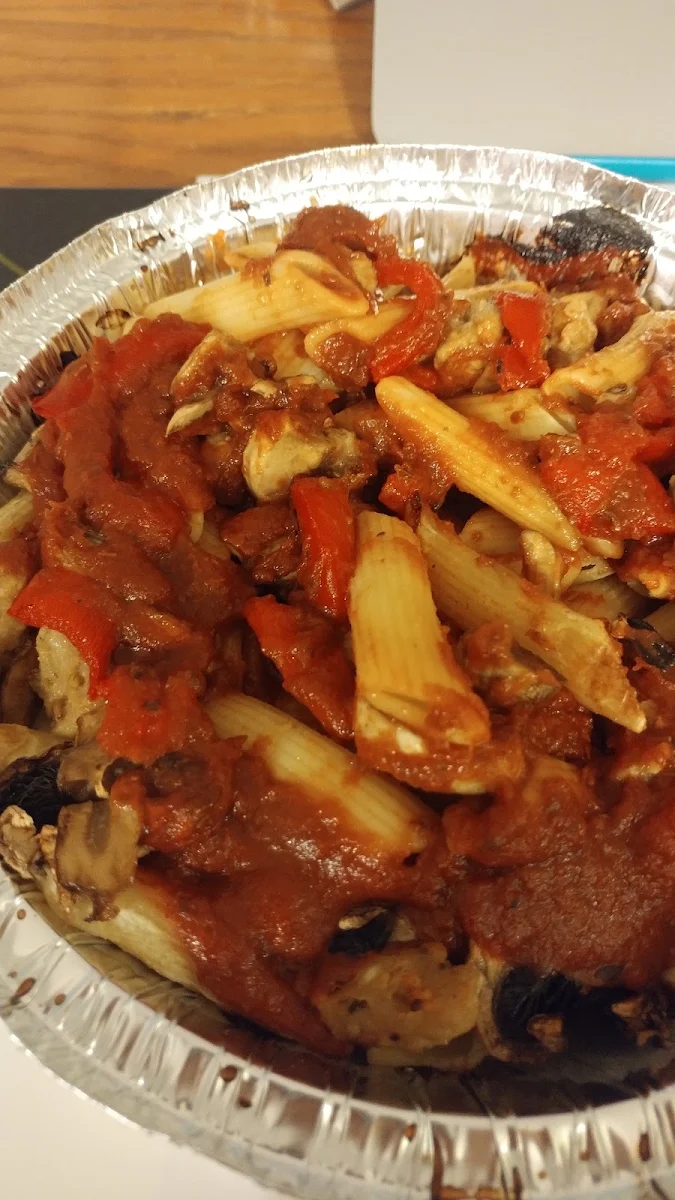 Custom Pasta Pizza Marinara Sauce on Noodles