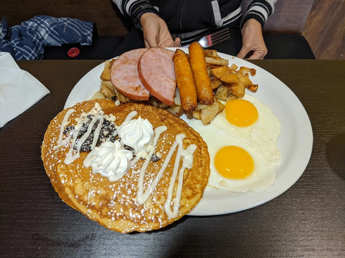 Oreo Cookie Pancake Breakfast