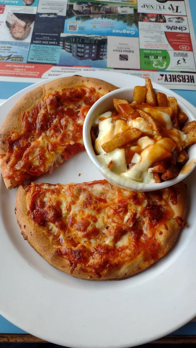 Pizza Poutine