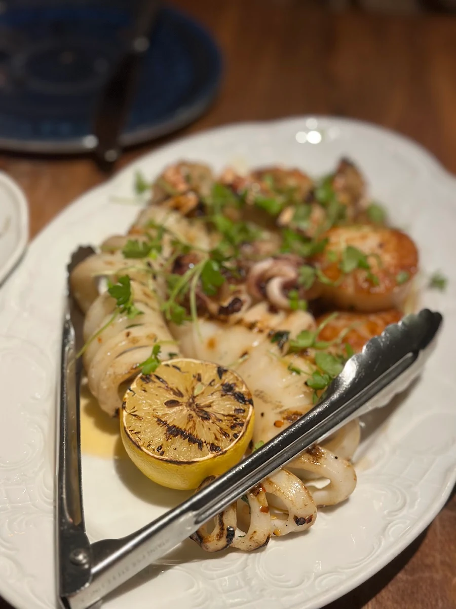 Grilled Seafood Platter