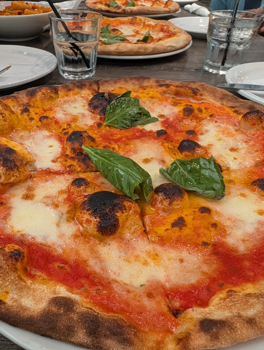 Pizza Margherita