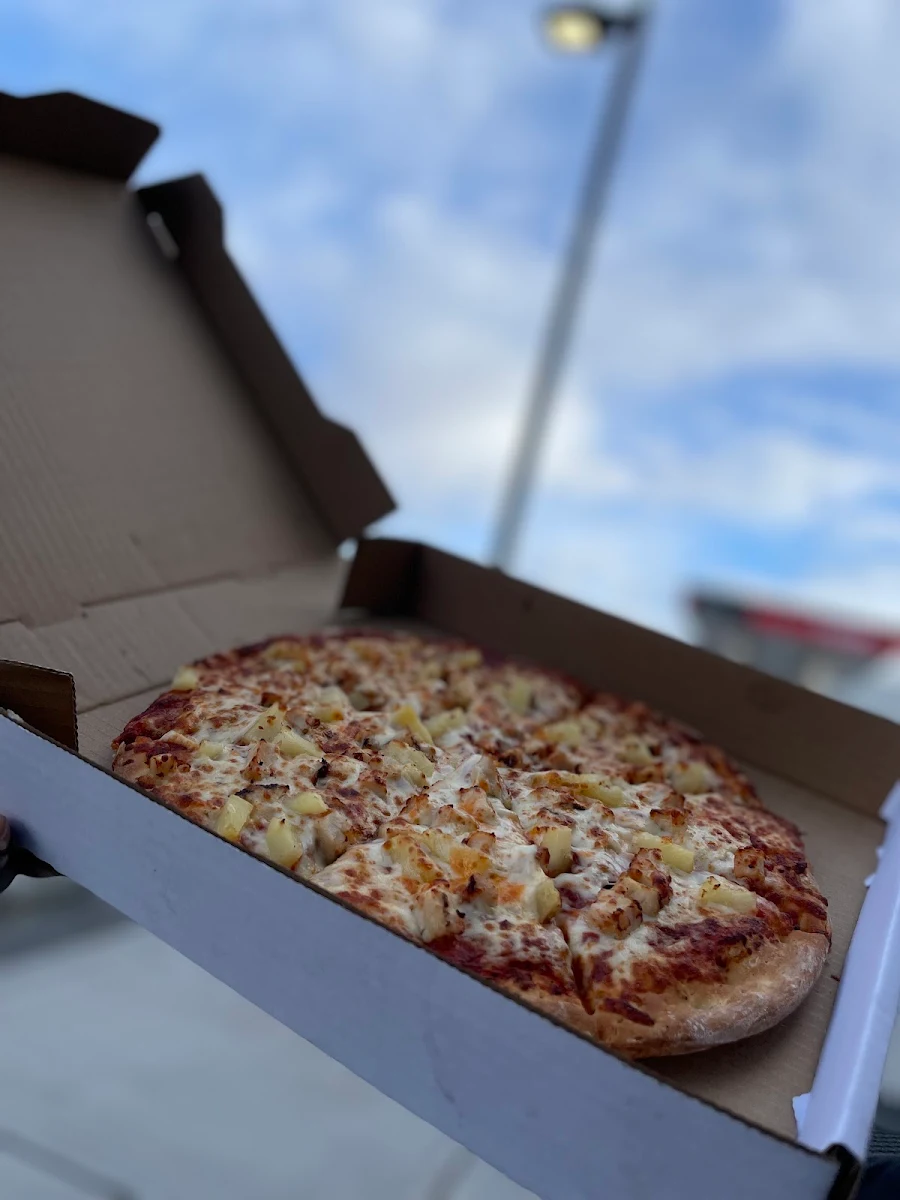 Hawaiian Chicken Pizza