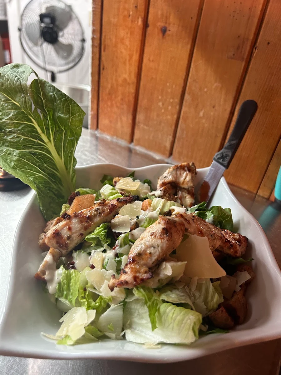 Salade César Au Poulet Grillé
