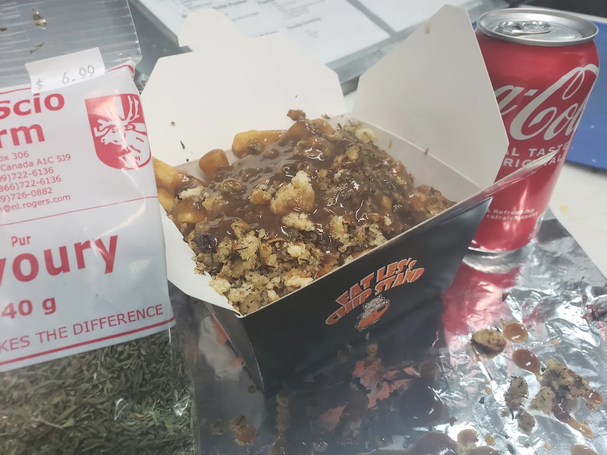 Medium Poutine