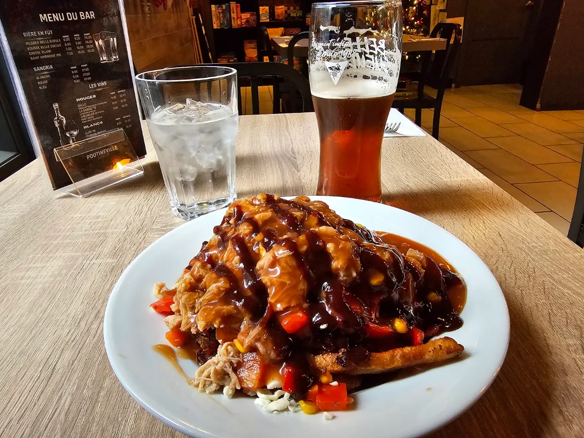 Sliced Beef Poutine