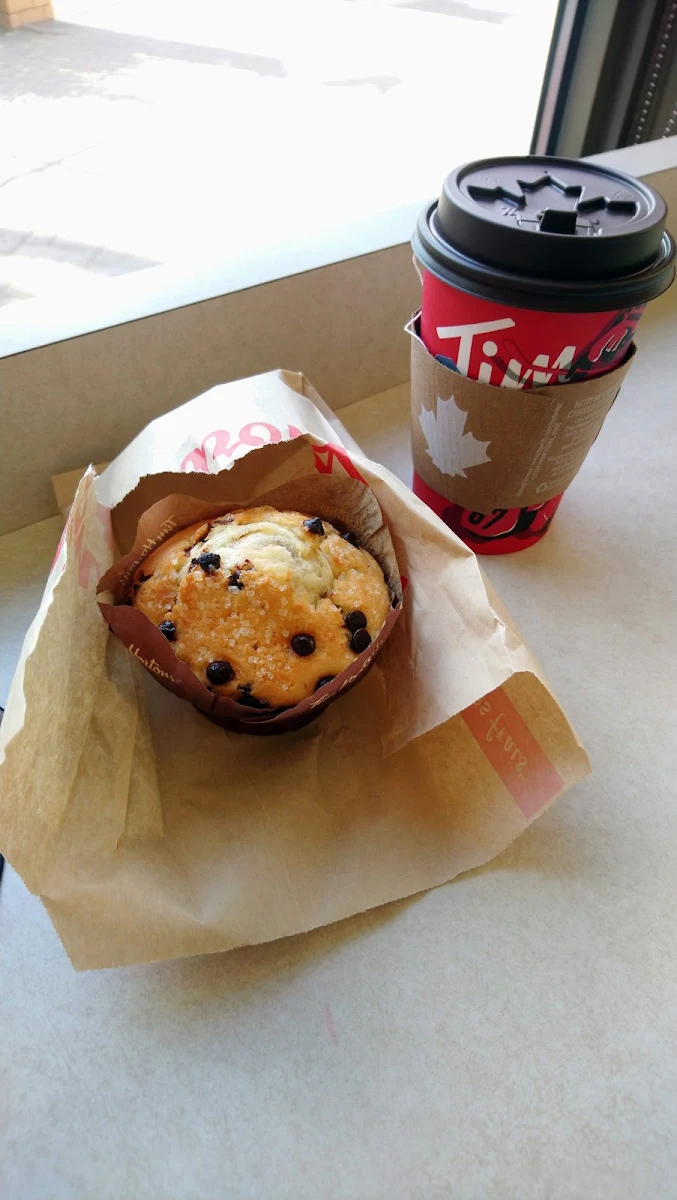 Chocolate Chip Muffin